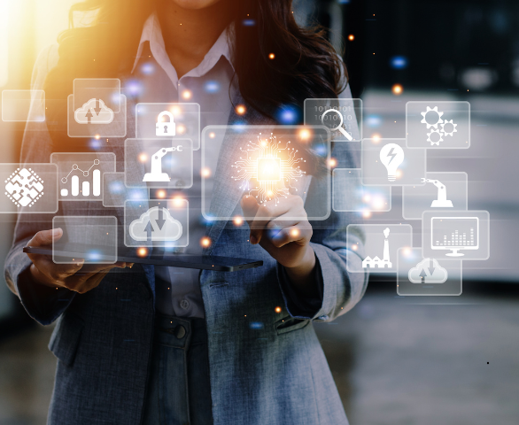 Competencias Digitales Esenciales: La Relevancia del ACTIC en la Sociedad Actual para Jóvenes y Adultos Mayores de 45 años